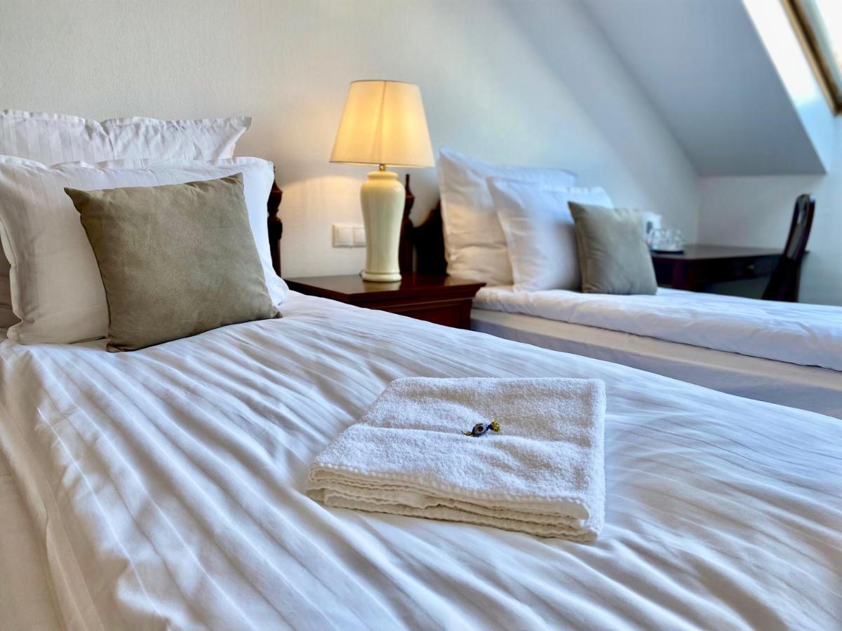 Opera16 Guestrooms * Budapešť