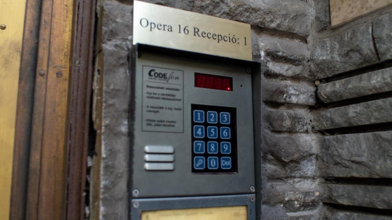 Opera16 Guestrooms Penzion Budapešť